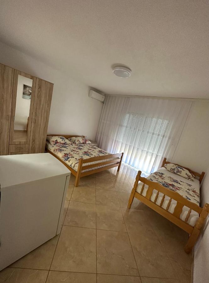 Apartments Edona อุลซิน ภายนอก รูปภาพ